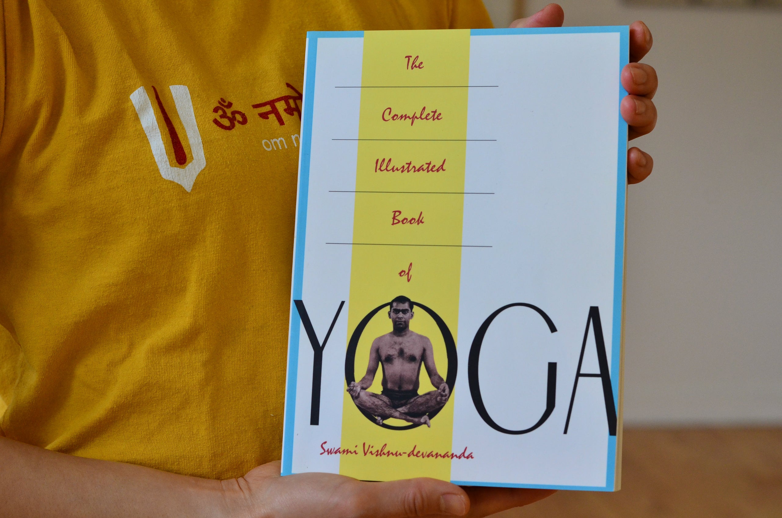 The complete illustrated hot sale book of yoga